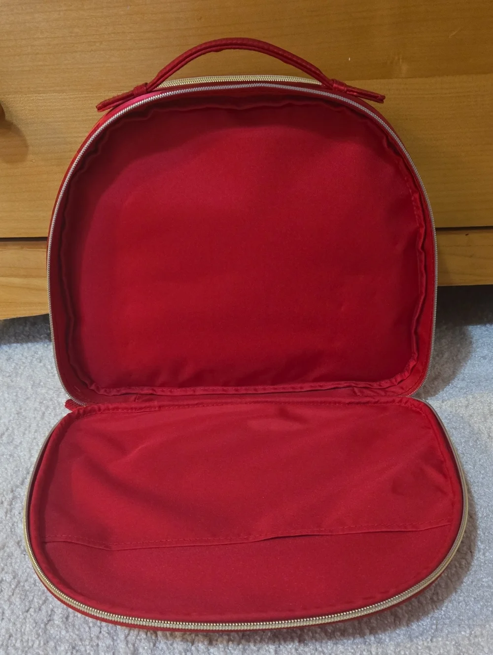 Estee Lauder Red Polka Dot Top-Handle Travel Makeup Case